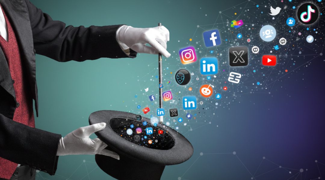 Redes sociales no son una estrategia … son un canal, relájate. La estrategia, la creas tú